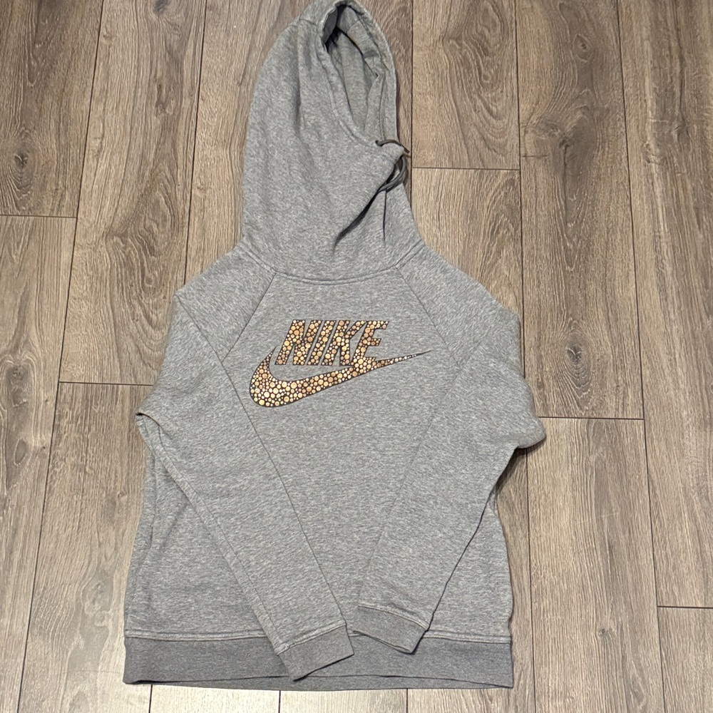 Nike Gray women’s Hoodie Sweater